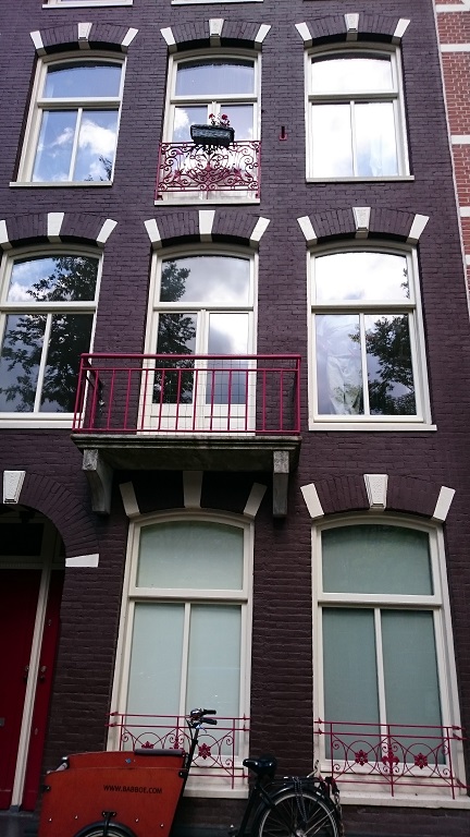 Kozijnen in Amsterdam plaatsen - Bel ons!